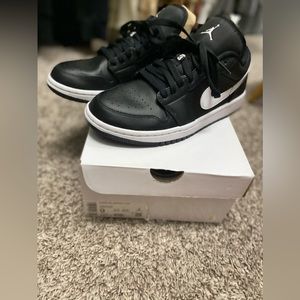 Jordan 1 Low